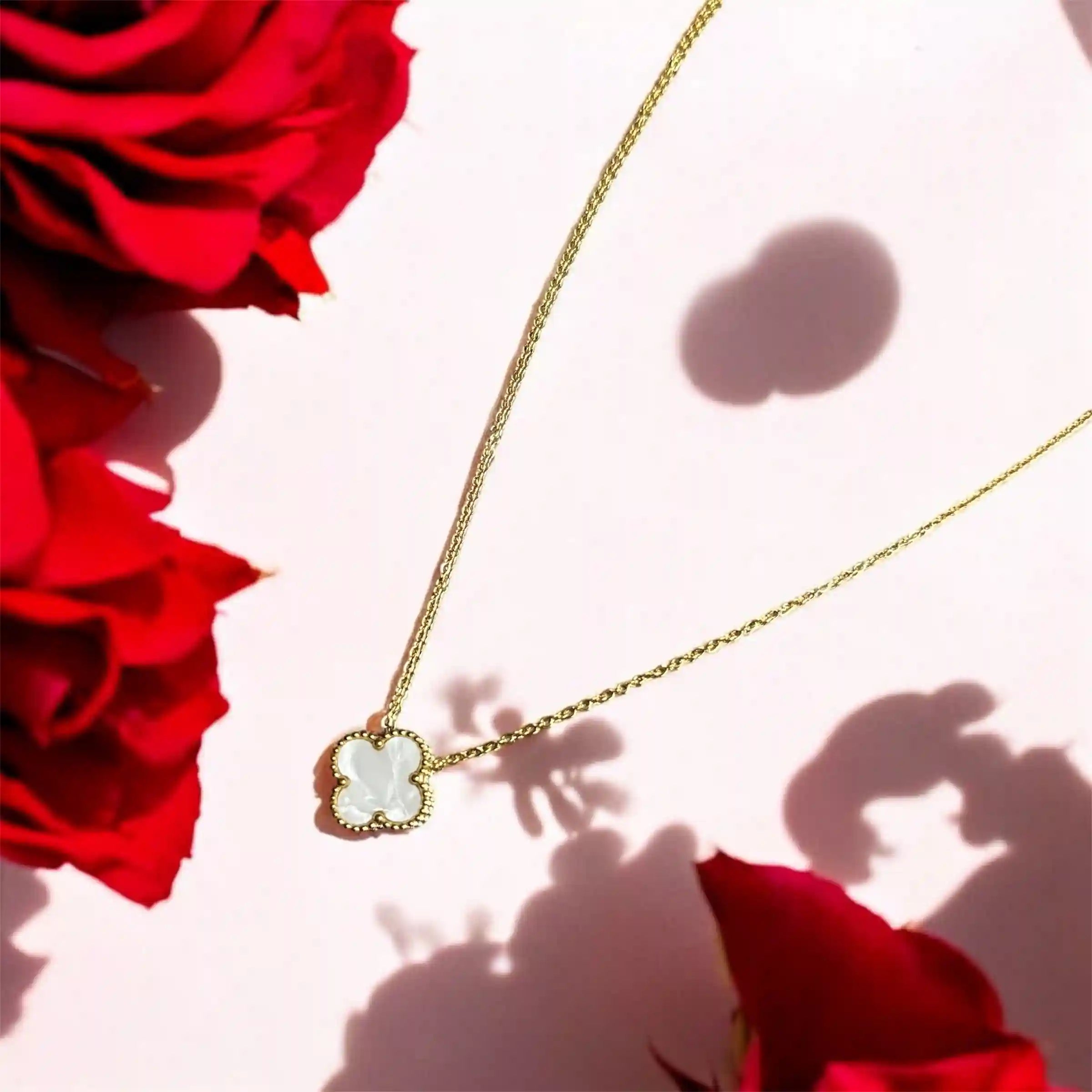 Clover Necklace (White)