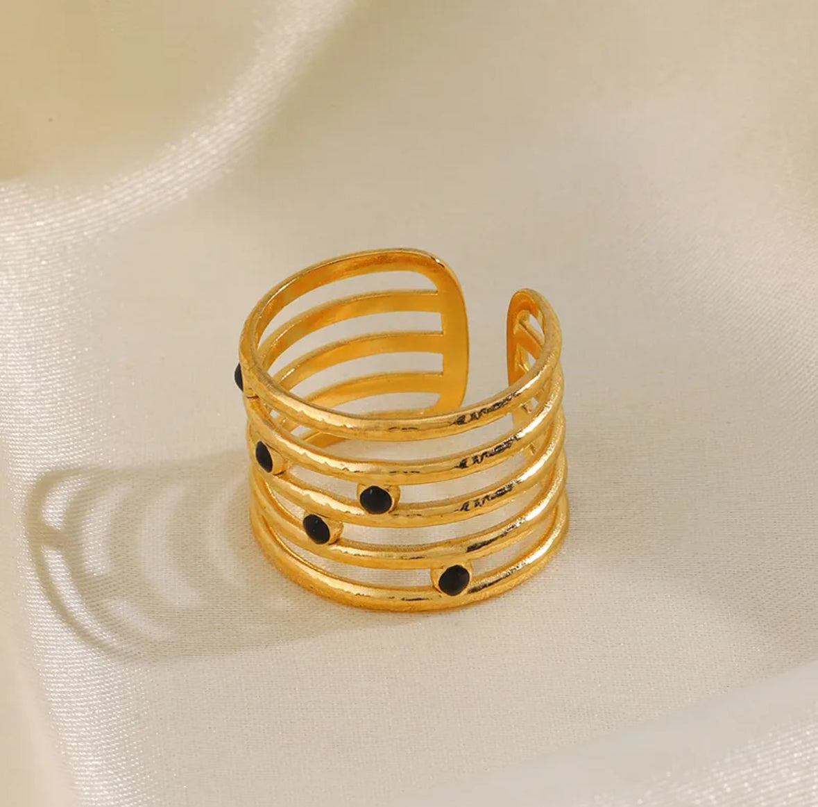Black Magic Ring