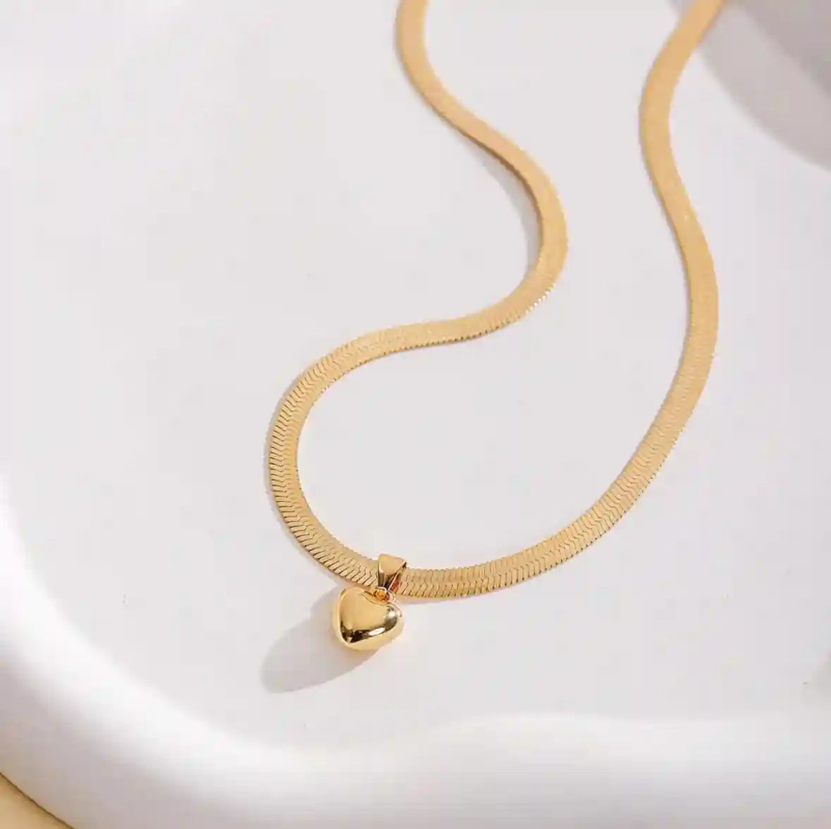 Snake Chain With Heart Pendant