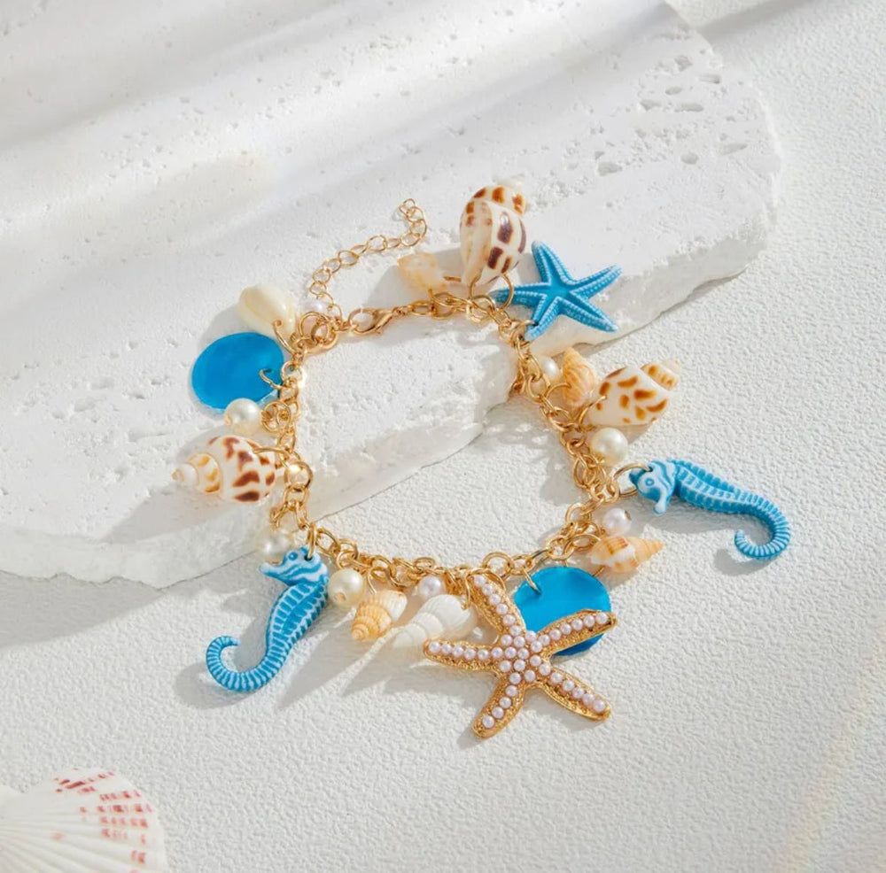 Beachy Charm Bracelet (Blue)
